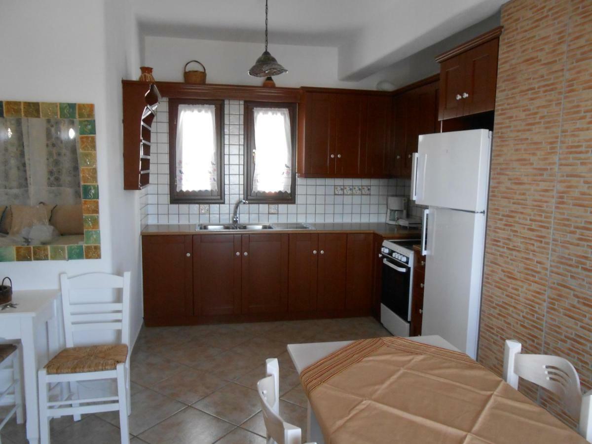 Apartments Marpissa Екстер'єр фото