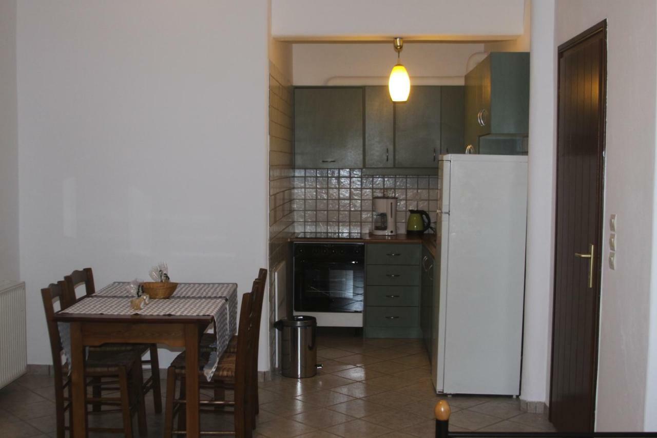 Apartments Marpissa Екстер'єр фото