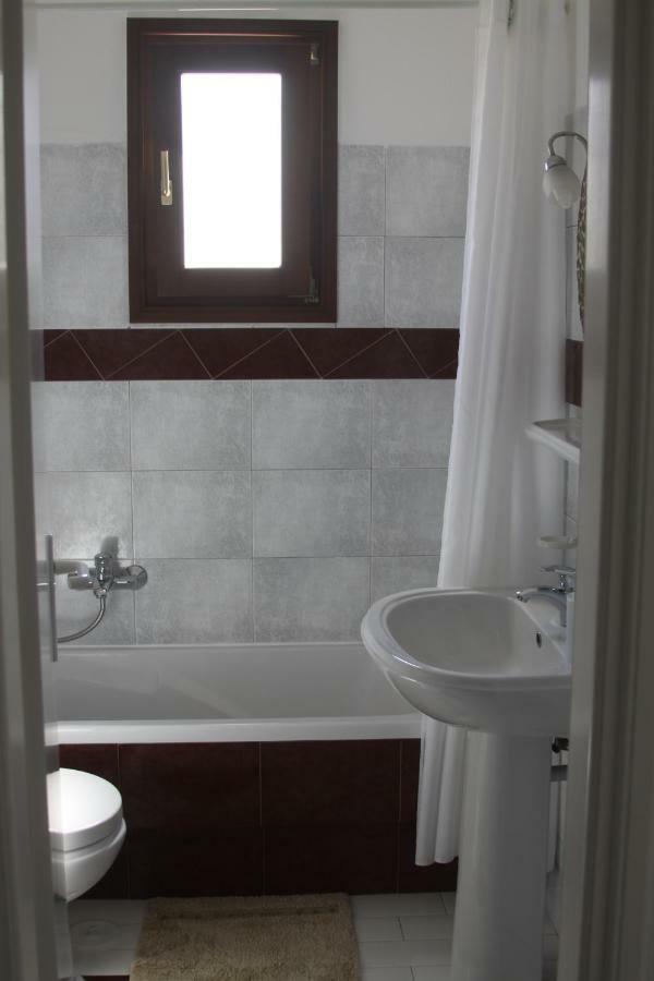 Apartments Marpissa Екстер'єр фото