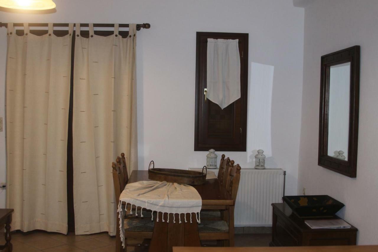 Apartments Marpissa Екстер'єр фото